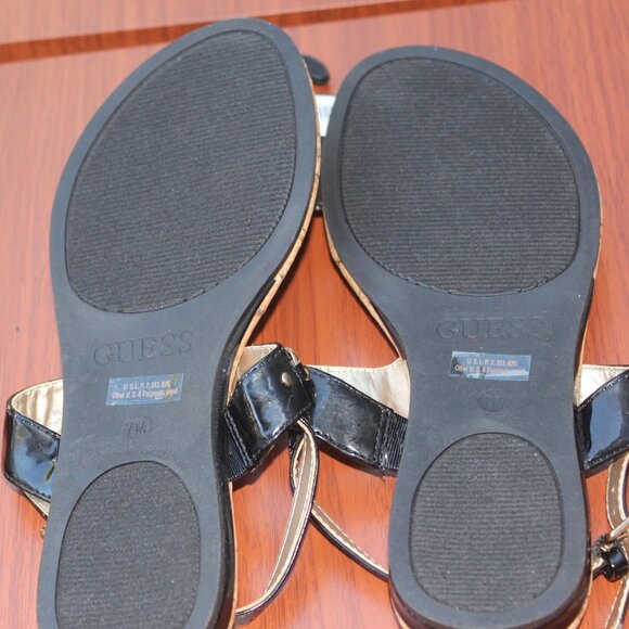 Guess t-strap sandals size 7 - Picture 3 of 6